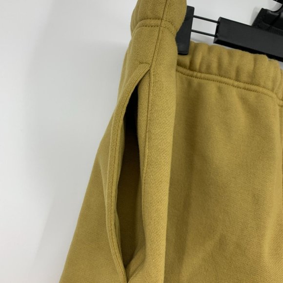 Fear of God Essentials Tan Shorts - Picture 9 of 10